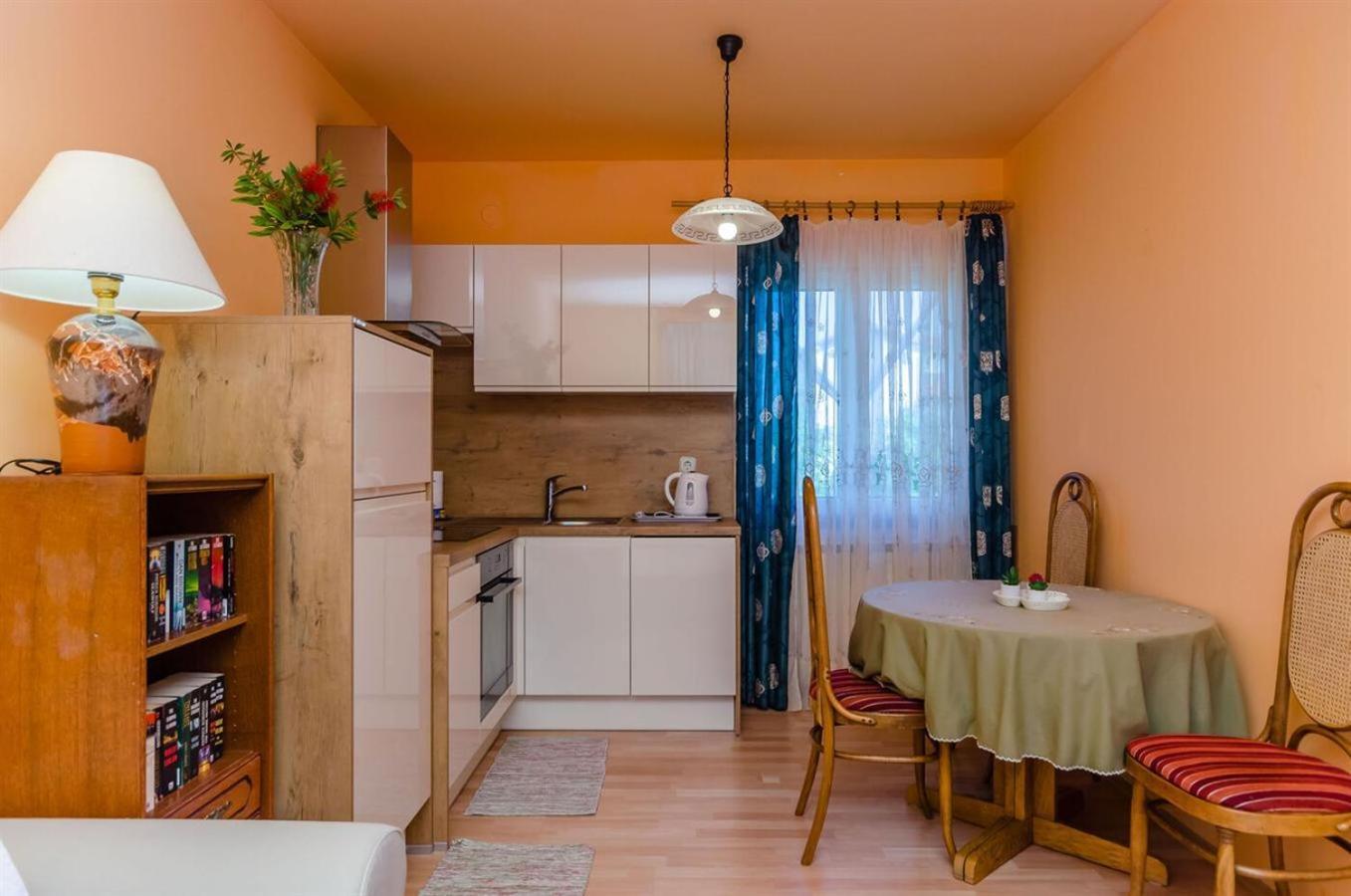 Apartmani Danja Kaštela Exterior foto